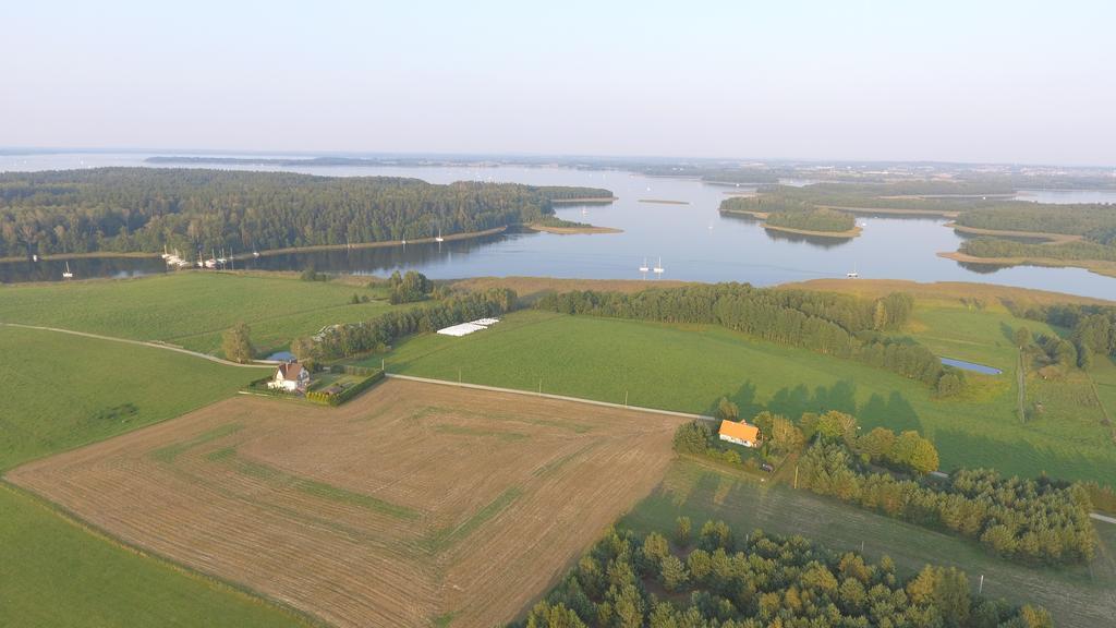 Domek Pod Klonami Na Mazurach Guty Номер фото
